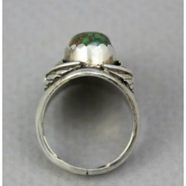 Geometric retro turquoise ring for women with an inlaid design, shown in silver-tone alloy.