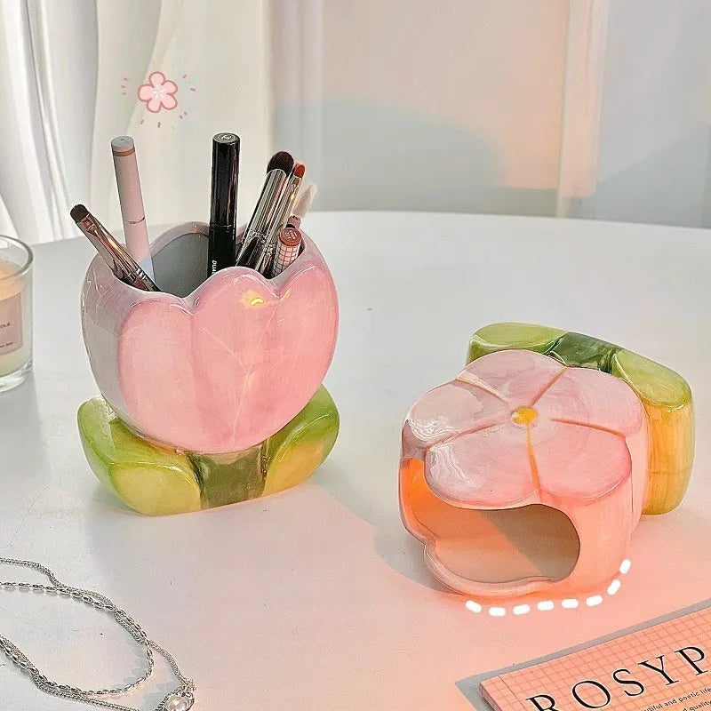 Ceramic flower pen holder storage box in floral patterns for desktop organisation