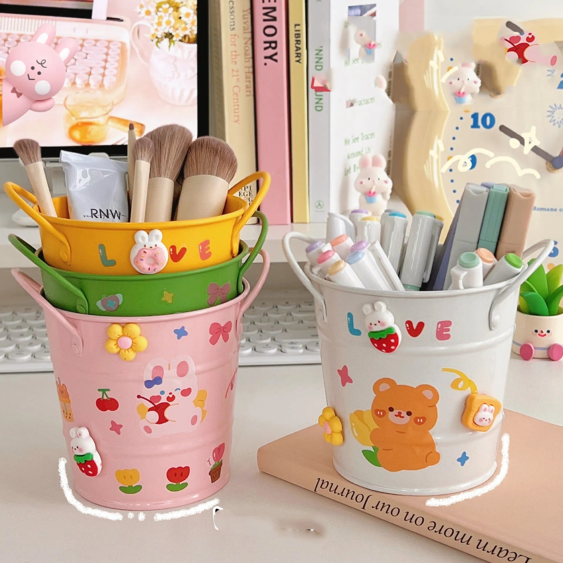 Round metal pen holder with creative iron art design in multiple colour options