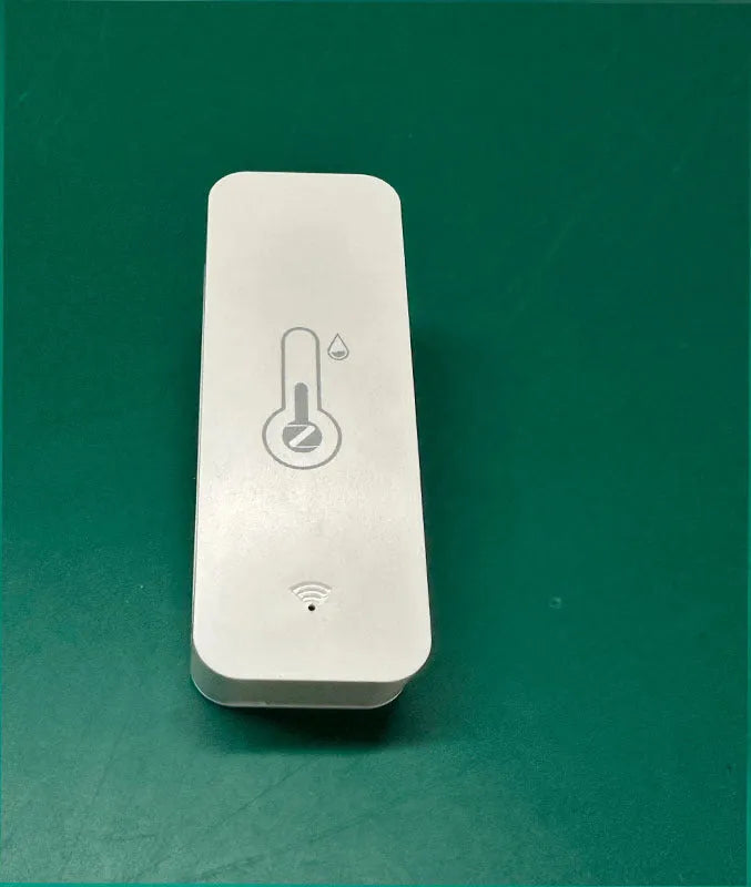 White WiFi Zigbee smart temperature and humidity sensor with Tuya compatibility