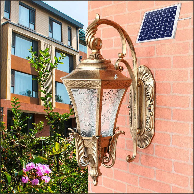 European-style outdoor waterproof courtyard lamp in black or bronze finish