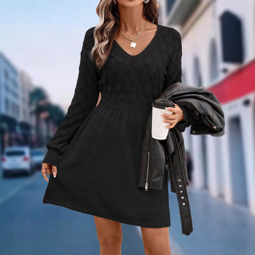 V-neck ethnic style beach dress with artistic retro design featuring 3D pattern and high waist construction
