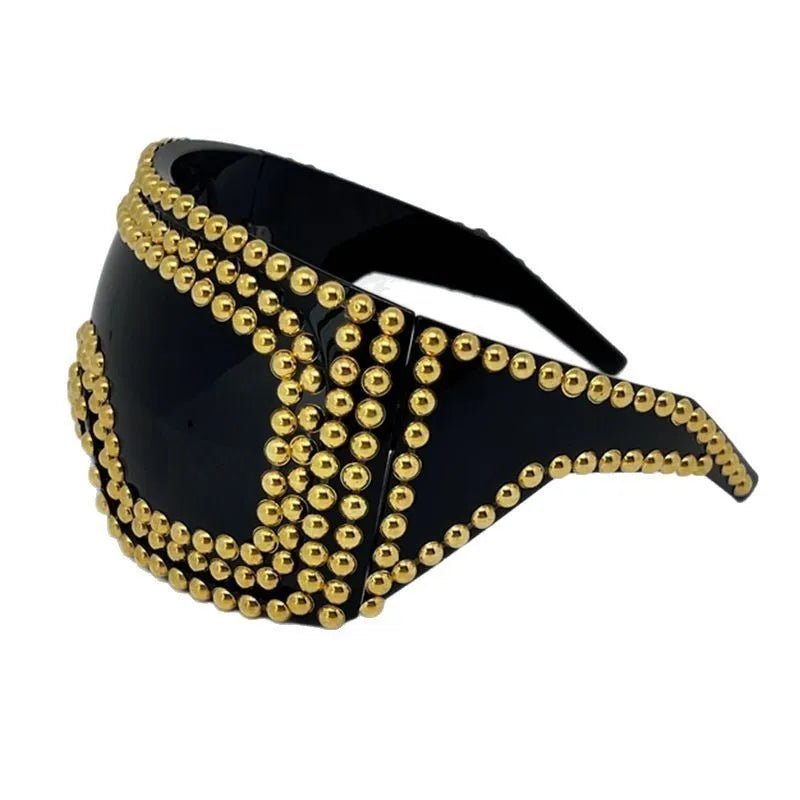 Men's punk sunglasses with large square rim and silver rivet details