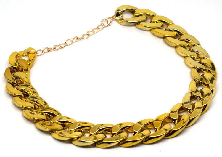 Geometric twisted chain dog collar in gold colour with plastic/resin construction for small-medium pets