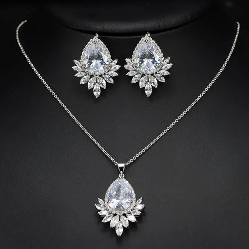 Bridal banquet jewellery set with AAA chain in blue, red and white colour options