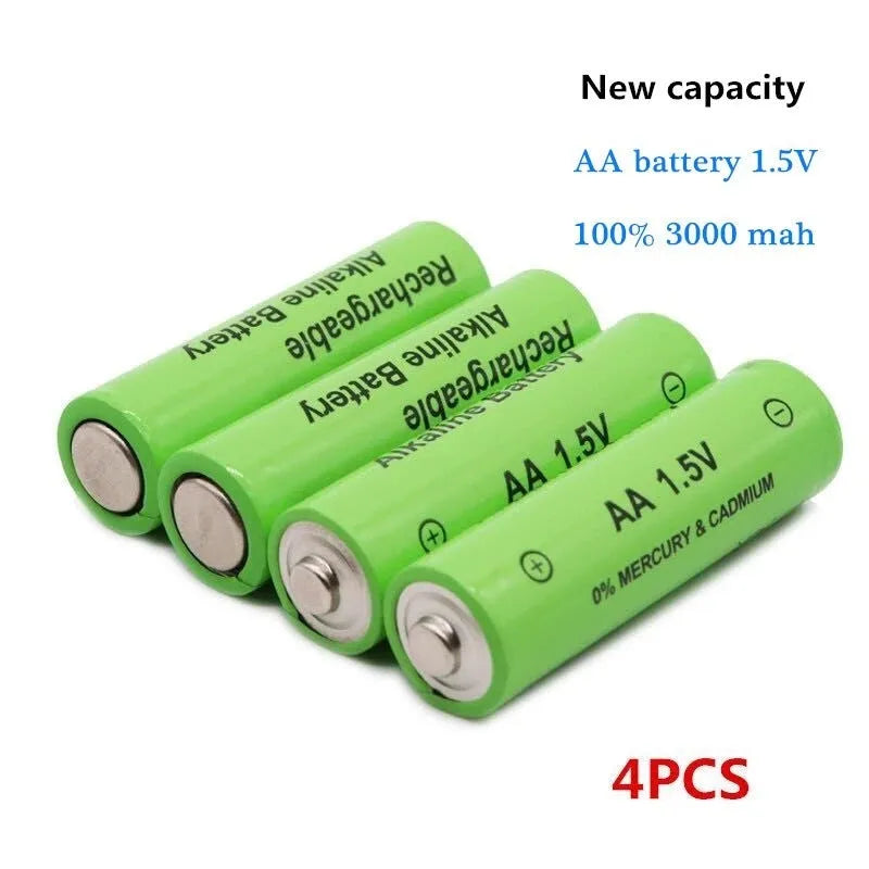 Green AA alkaline rechargeable battery with 3000mAh 1.5V label