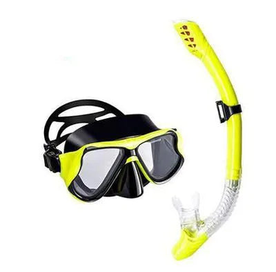Snorkelling goggles with anti-fog lens, PC frame, and adjustable silicone strap in blue colour