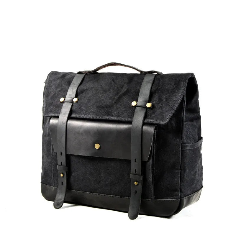 Camel Bag Knight cotton messenger bag in retro style with internal pockets for motorcycle helmets and daily essentials
