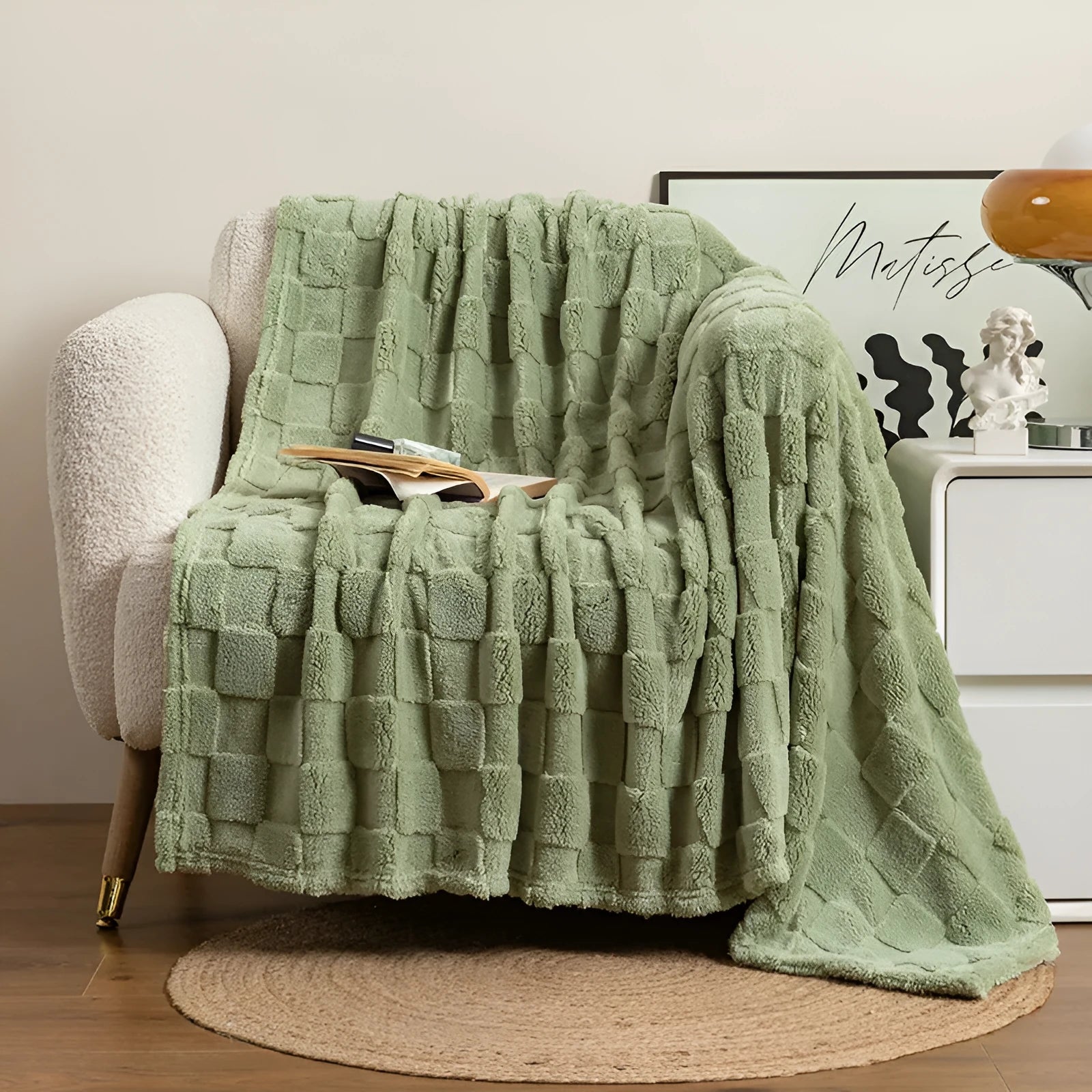Thickened polyester velvet blanket with geometric pattern in multiple colour options