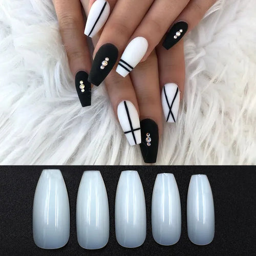 500 clear natural false nails in 10 different sizes for professional and home application