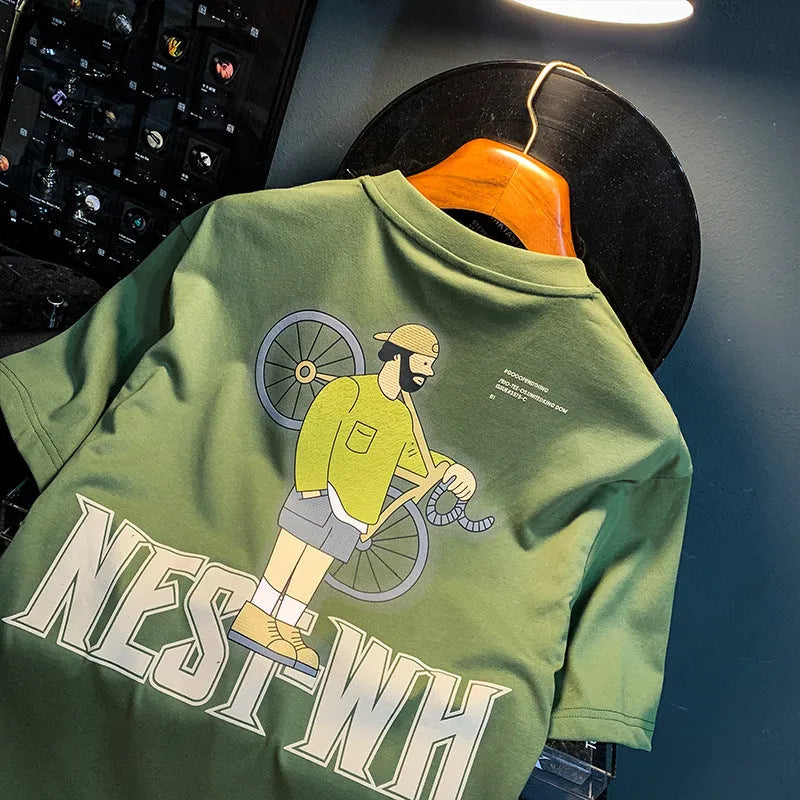 Green men's loose fit graphic T-shirt with literary print and short sleeves