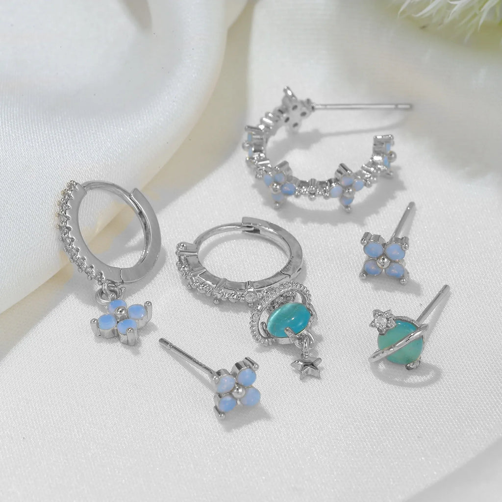 Floral ear studs with zircon accents in gold or silver finish, Japanese Korean style design