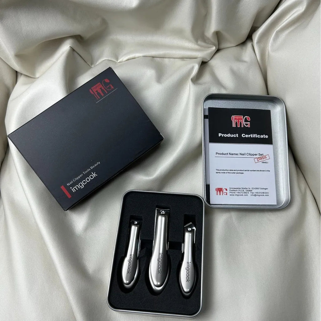 Black anti-splash nail scissors three-piece set with alloy and stainless steel