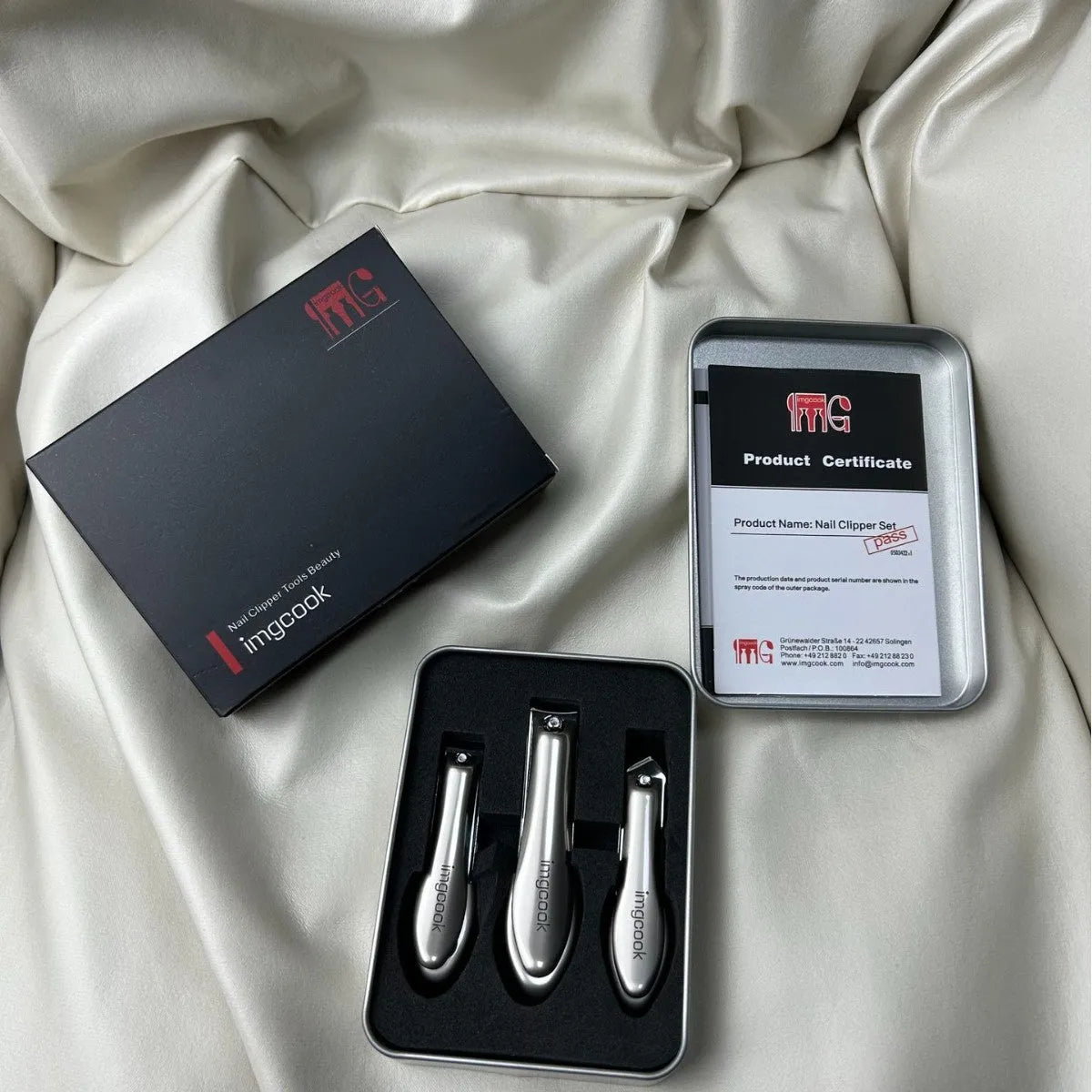 Black anti-splash nail scissors three-piece set with alloy and stainless steel