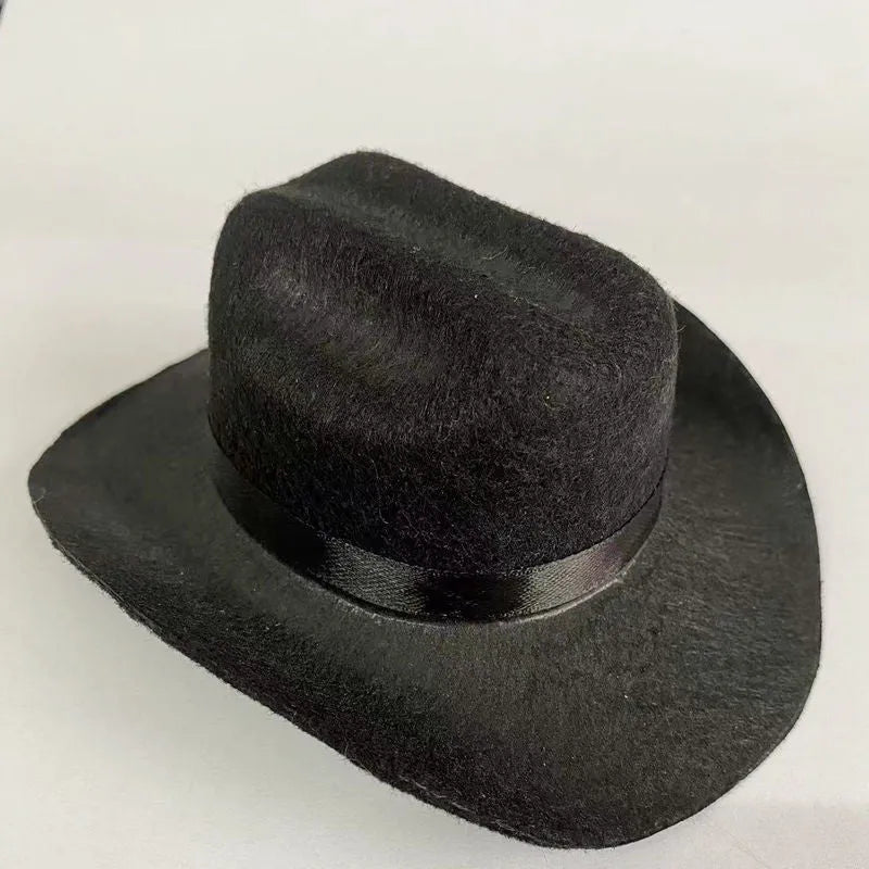 British cowboy hat for cats in various colours with ribbon or velvet trim