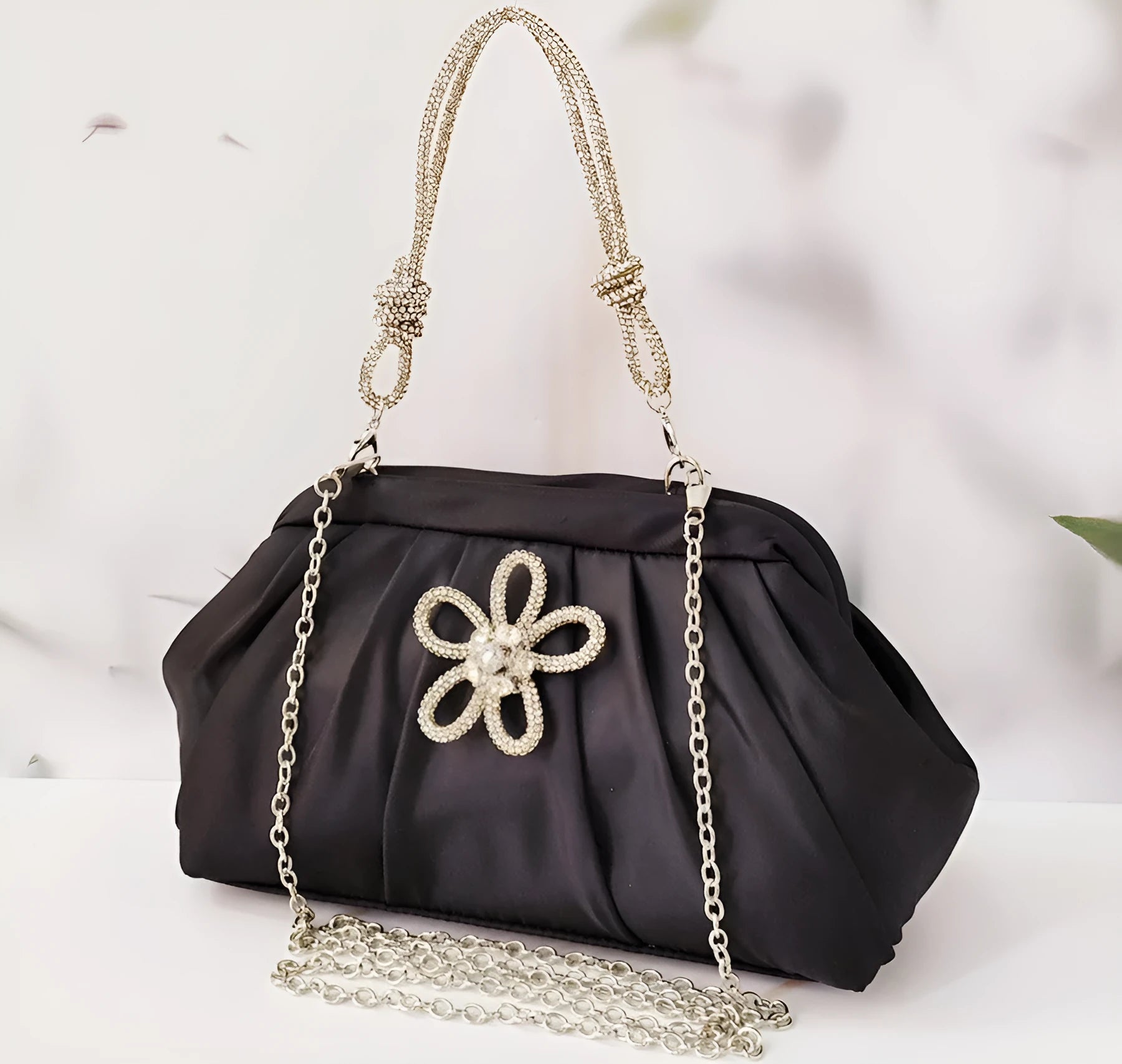 Women's soft polyester crossbody bag in shell shape with chain decoration and internal document organiser