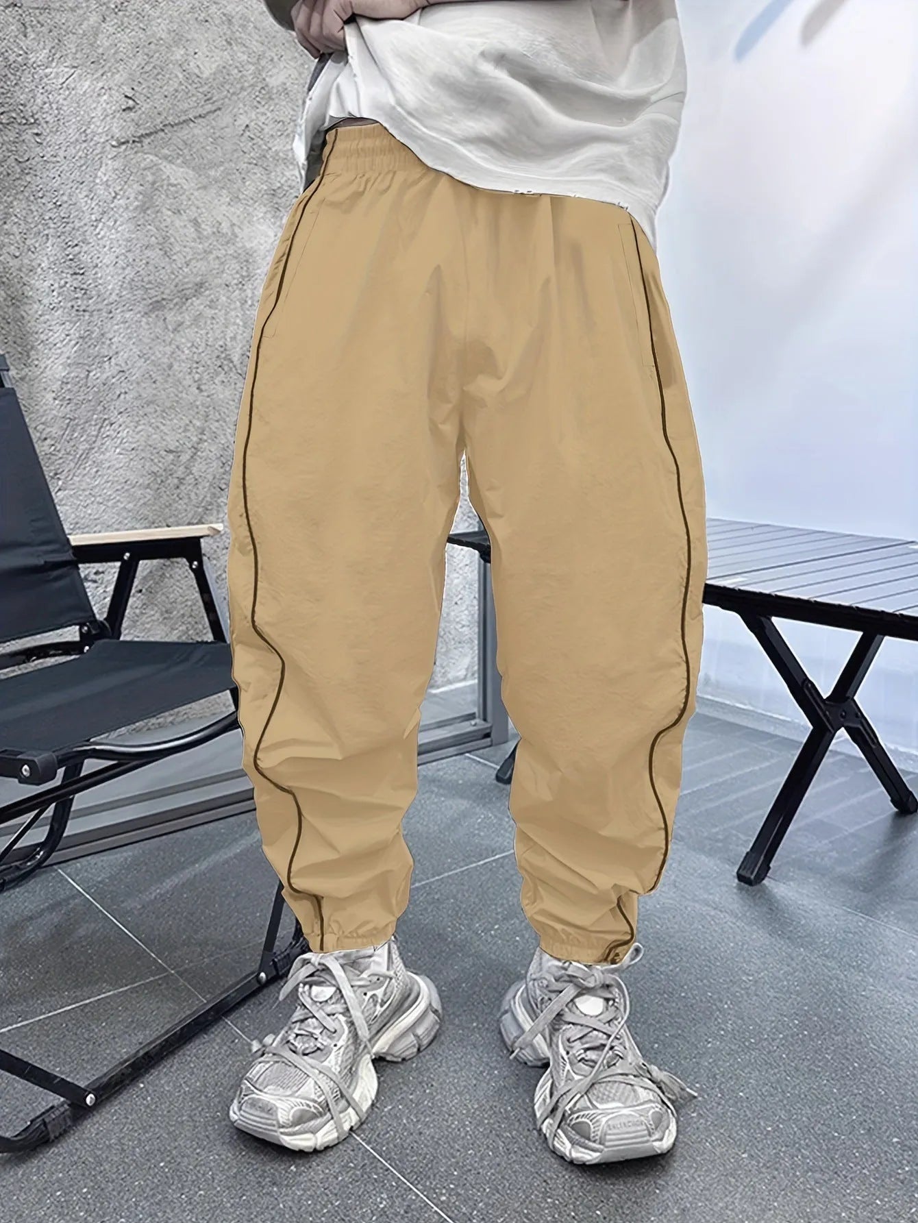 Men's bamboo fibre casual sports trousers in cropped length with high elasticity