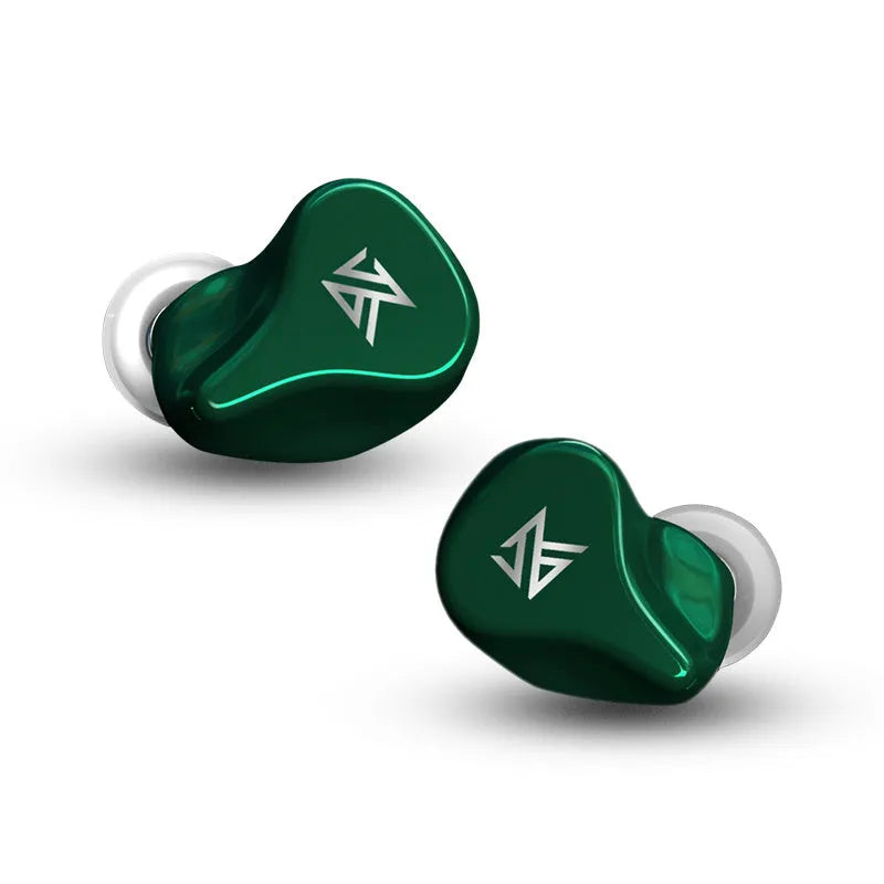 Z1 true wireless Bluetooth in-ear headphones in black or green, showing bilateral earpieces.