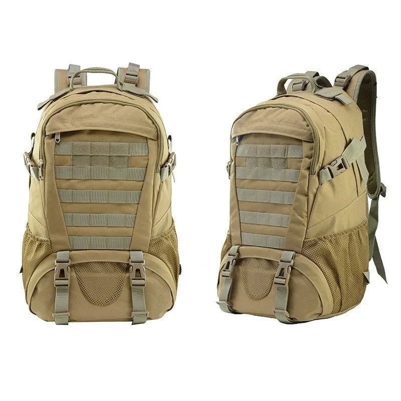 Oxford cloth mountaineering backpack in camouflage pattern with air pillow belt system for outdoor sports