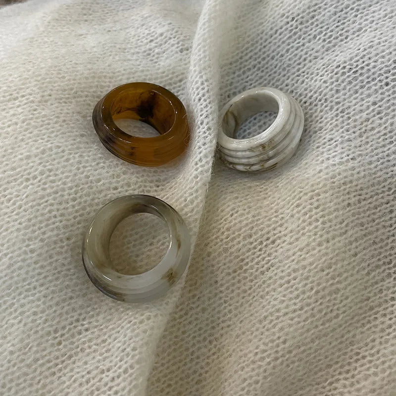 Chinese style irregular resin wide ring in geometric shape with retro design