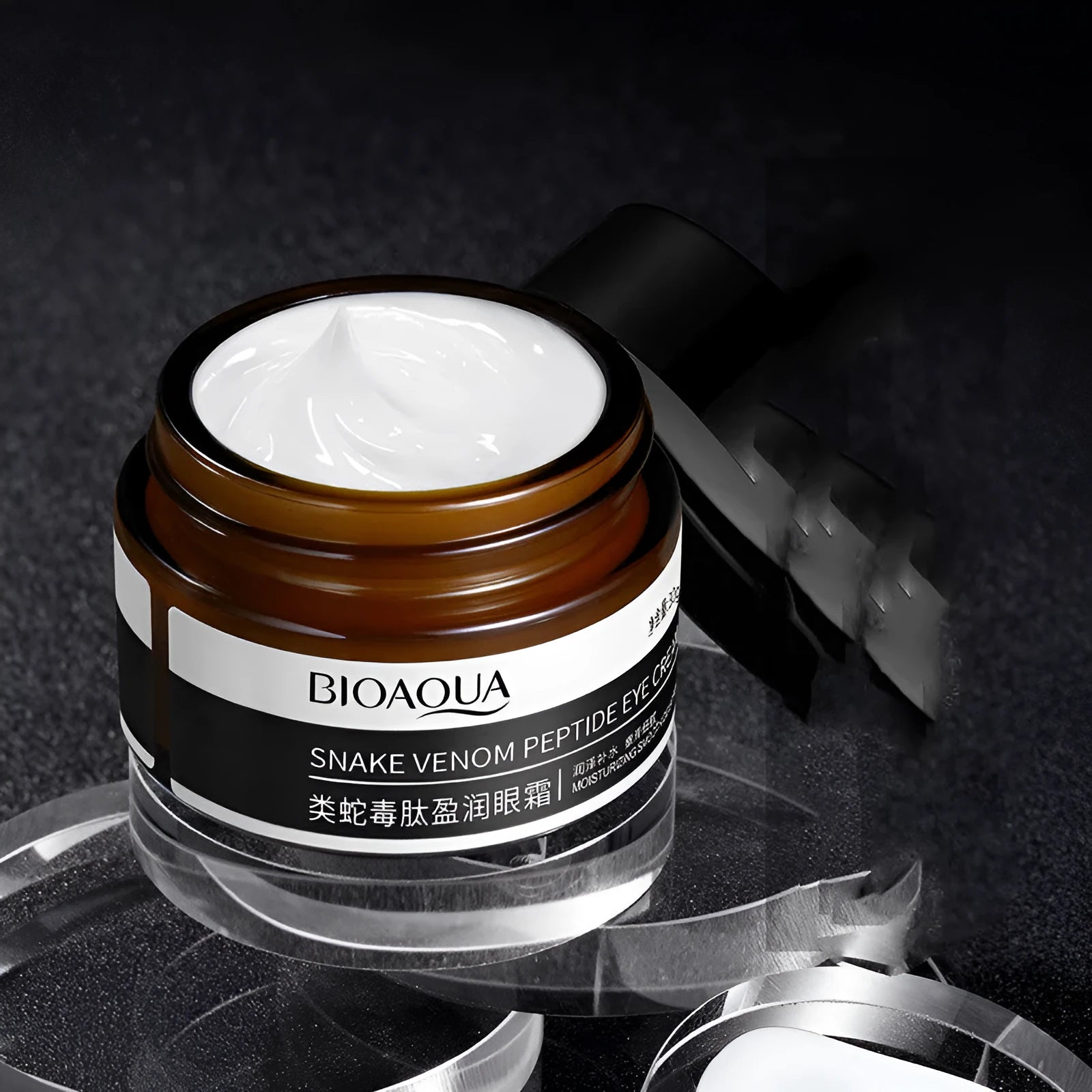 30g jar of peptide firming eye cream for nourishing moisturisation and dark circle improvement