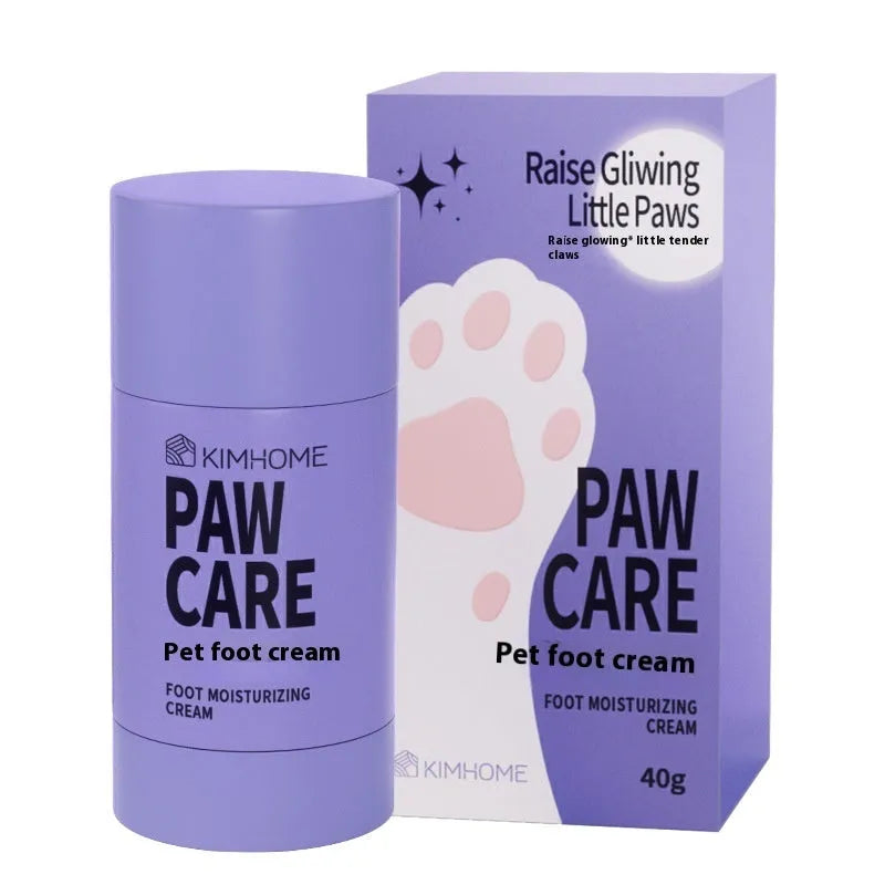 Tube of 40g pet foot cream with Brazilian palm wax for cat and dog paw care