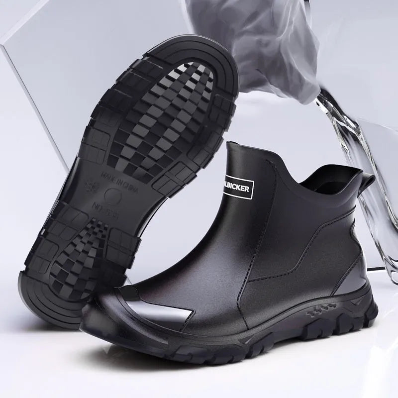 Korean style women's short tube PVC rain boots in black and red colour with round toe design