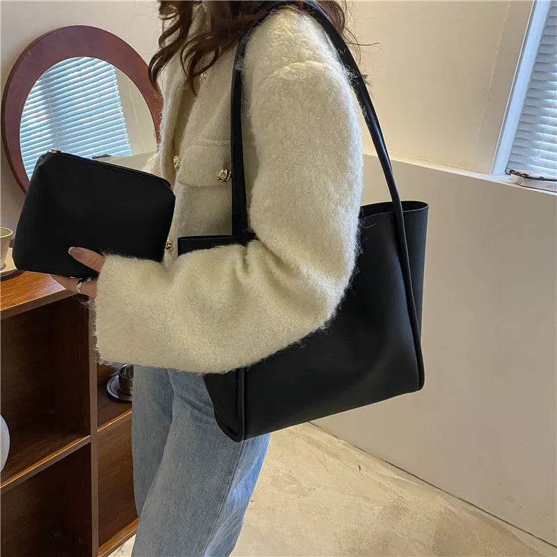 Casual large capacity solid colour PU tote bag for women with matching wallet on shoulder