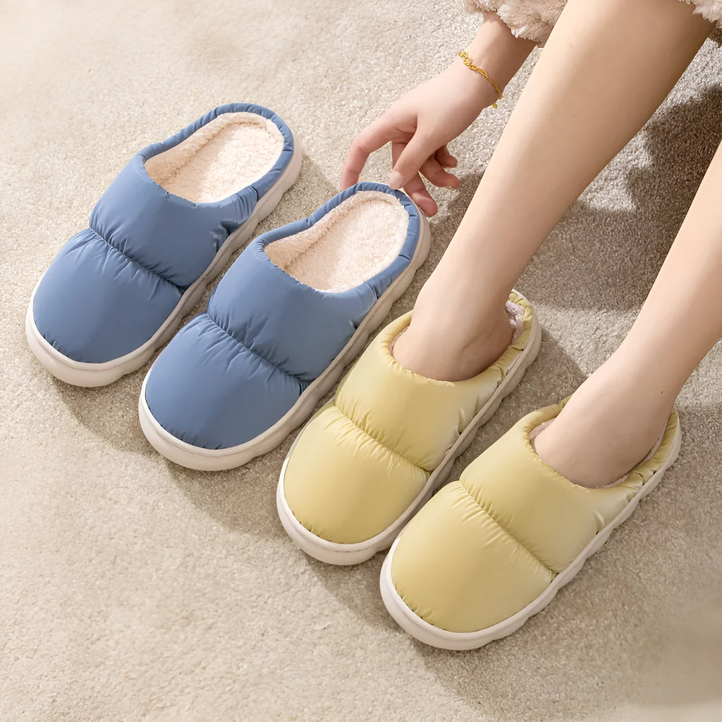 Thick-soled down cotton slippers with artificial leather upper and plush lining in blue green grey pink or yellow