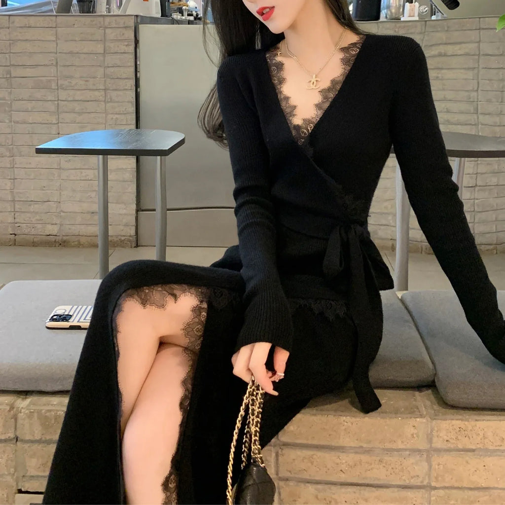 Black women's woolen skirt with princess dress silhouette and slim fit design