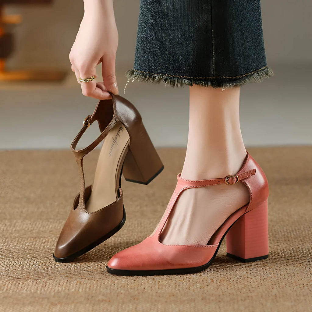 Baotou Hollow women's retro pointed Mary Jane shoes with buckle fastening in pink and dark brown colours