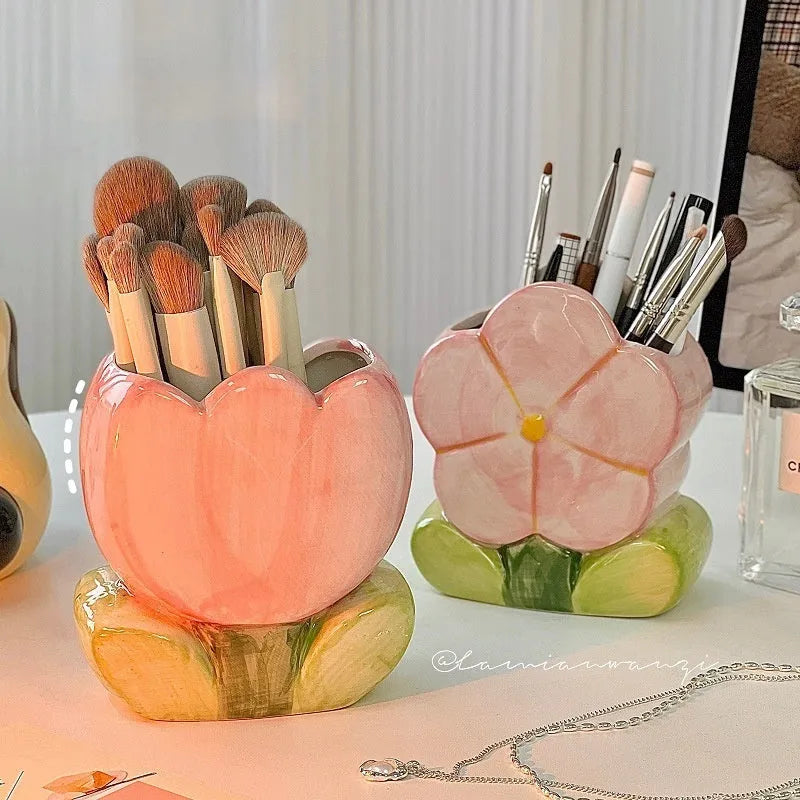 Ceramic flower pen holder storage box in floral patterns for desktop organisation