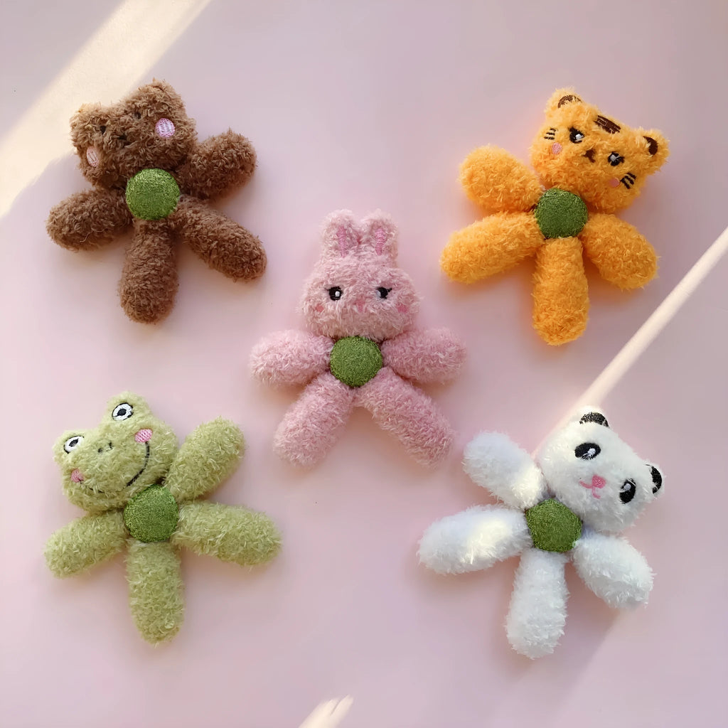 Edible catnip ball cat toy in animal design for chewing and teeth cleaning