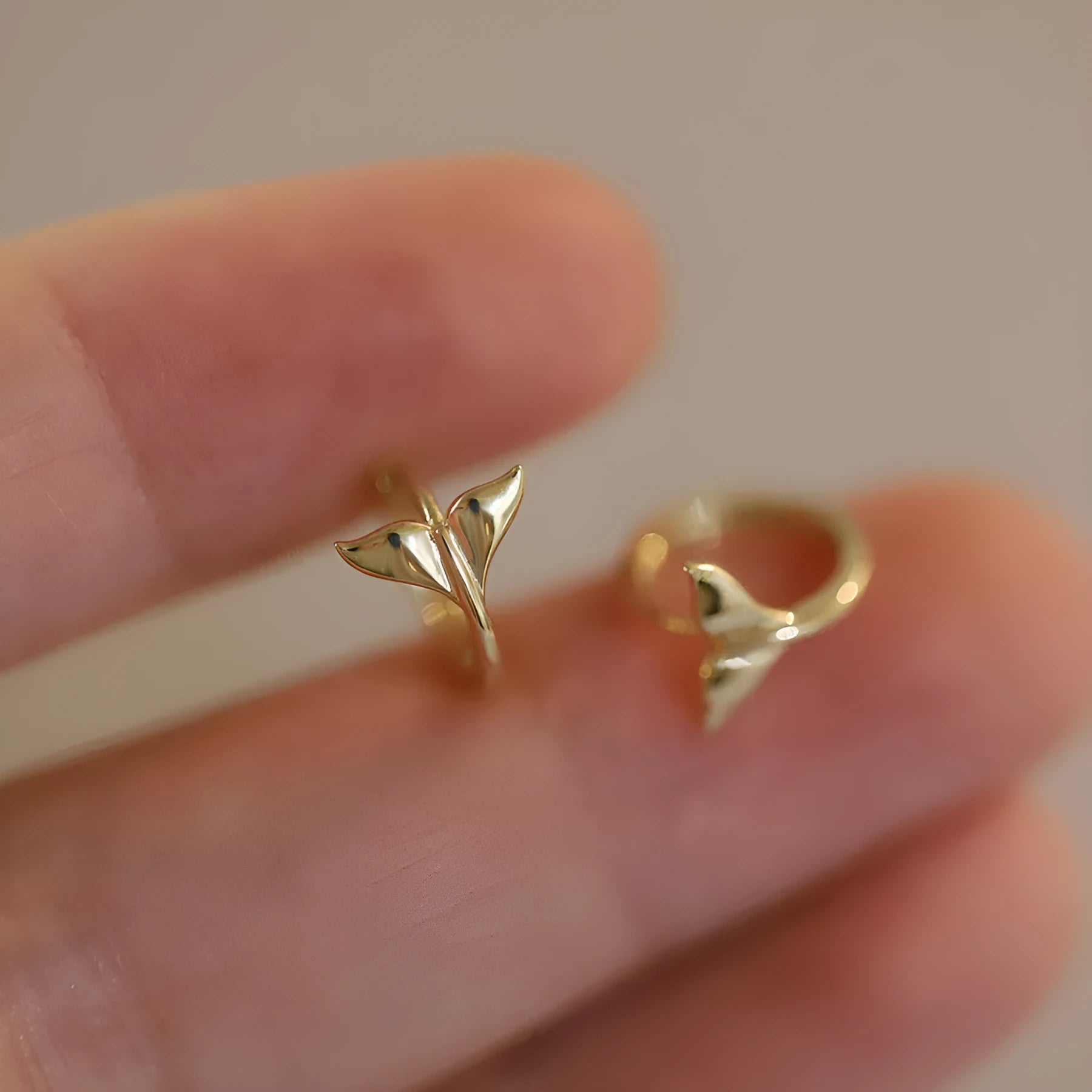 S925 sterling silver fishtail earrings with 14k gold plating, 8mm-10mm hoop design