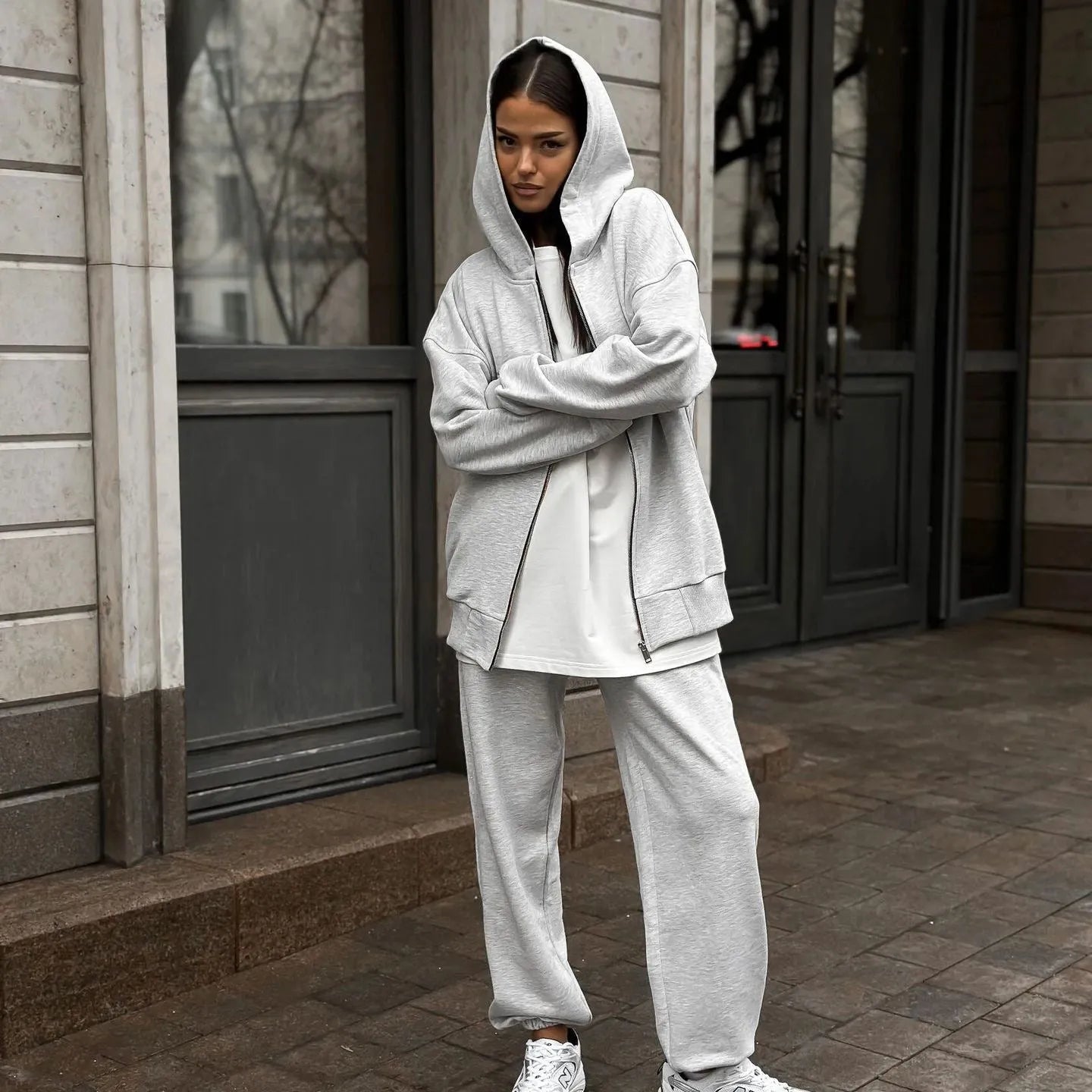 Loose two-piece set with long-sleeved coat and trousers in solid red light gray or gray polyester street style