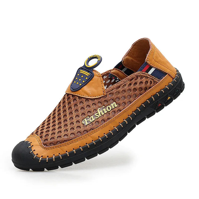 Men's solid-colour casual mesh shoes with a round toe and non-slip rubber sole.
