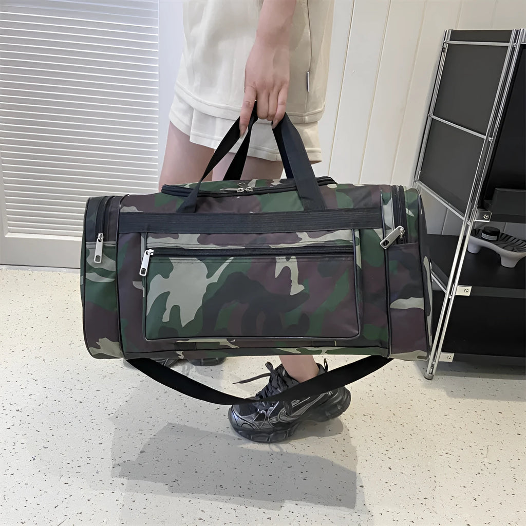 Camouflage waterproof luggage bag with below 20L capacity and stripes pattern
