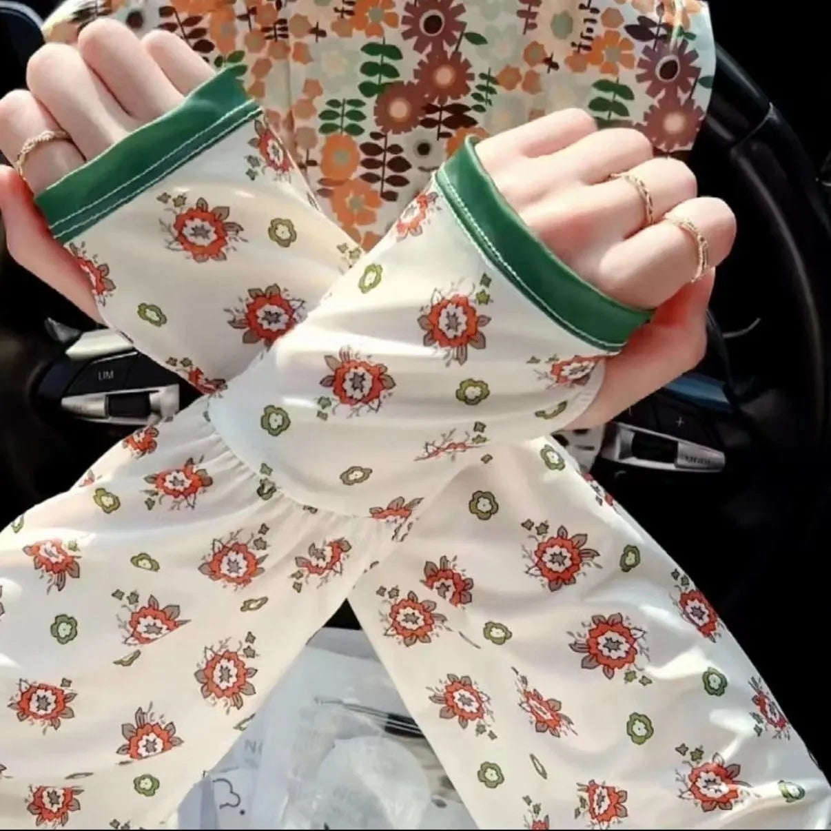 Printed floral viscose UV protection ice sleeve gloves in multiple pattern options
