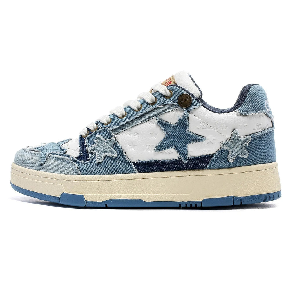 Cowhide leather low-top platform running shoes in beige with round toe and lace-up front.