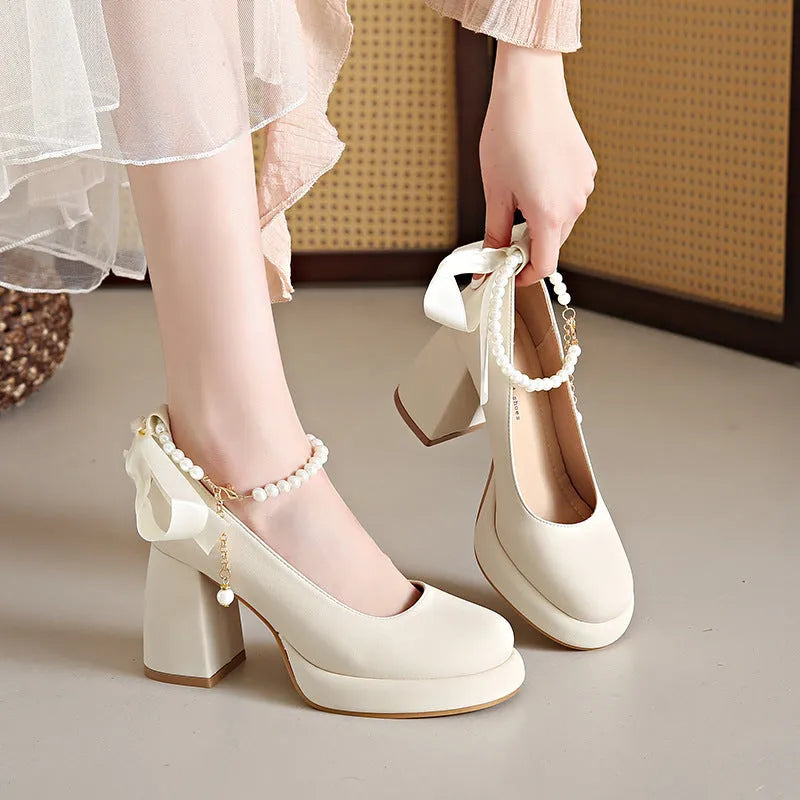 Women's Mary Jane shoes with ankle-strap buckle and chunky heel in beige, black, or milk tea colour