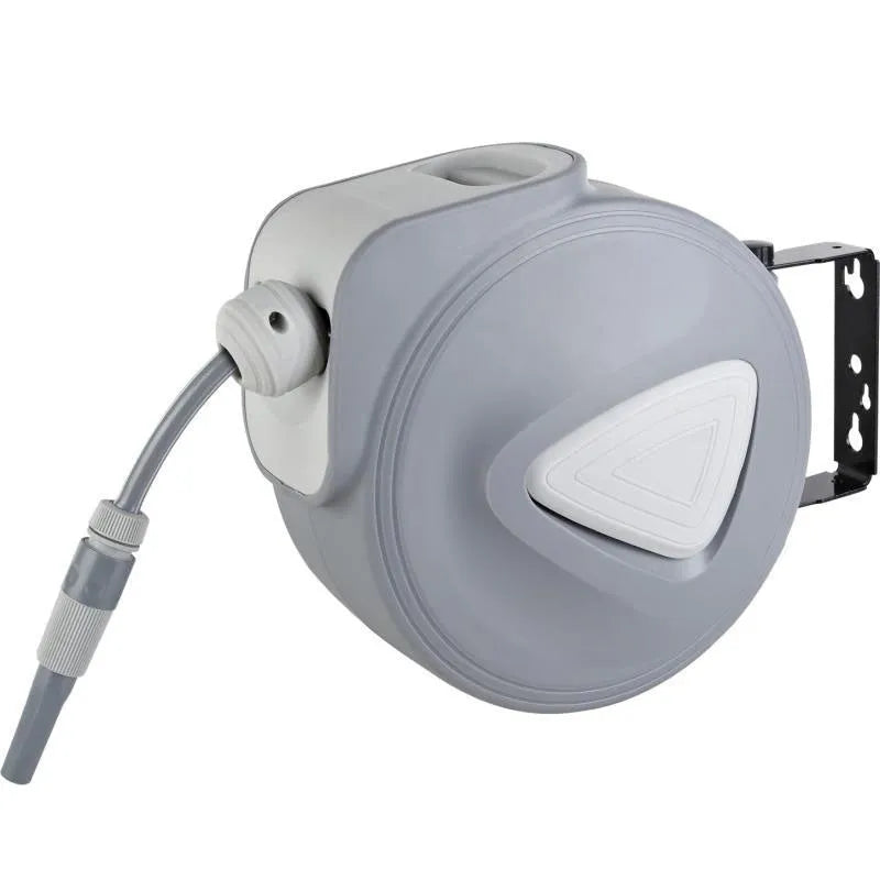 Automatic retractable hose reel with PVC housing for 10 metre water pipe storage