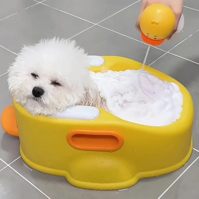 Duck-shaped PVC bathtub for dogs and cats in blue, pink or yellow colour