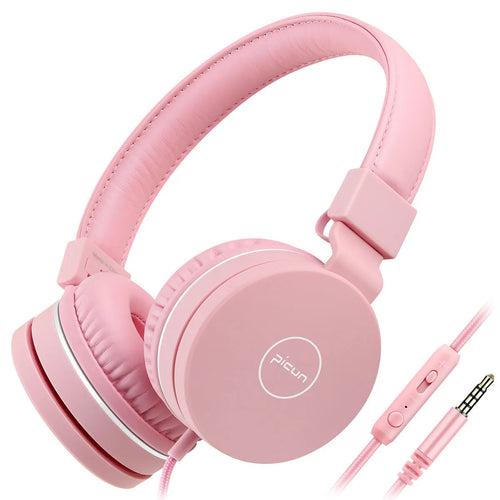 Bengoo C30 wired over-ear headphones in mint green with braided cable and 3.5mm plug.