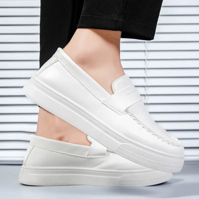 Men's British style casual leather shoes with round toe and slip-on design in artificial PU material