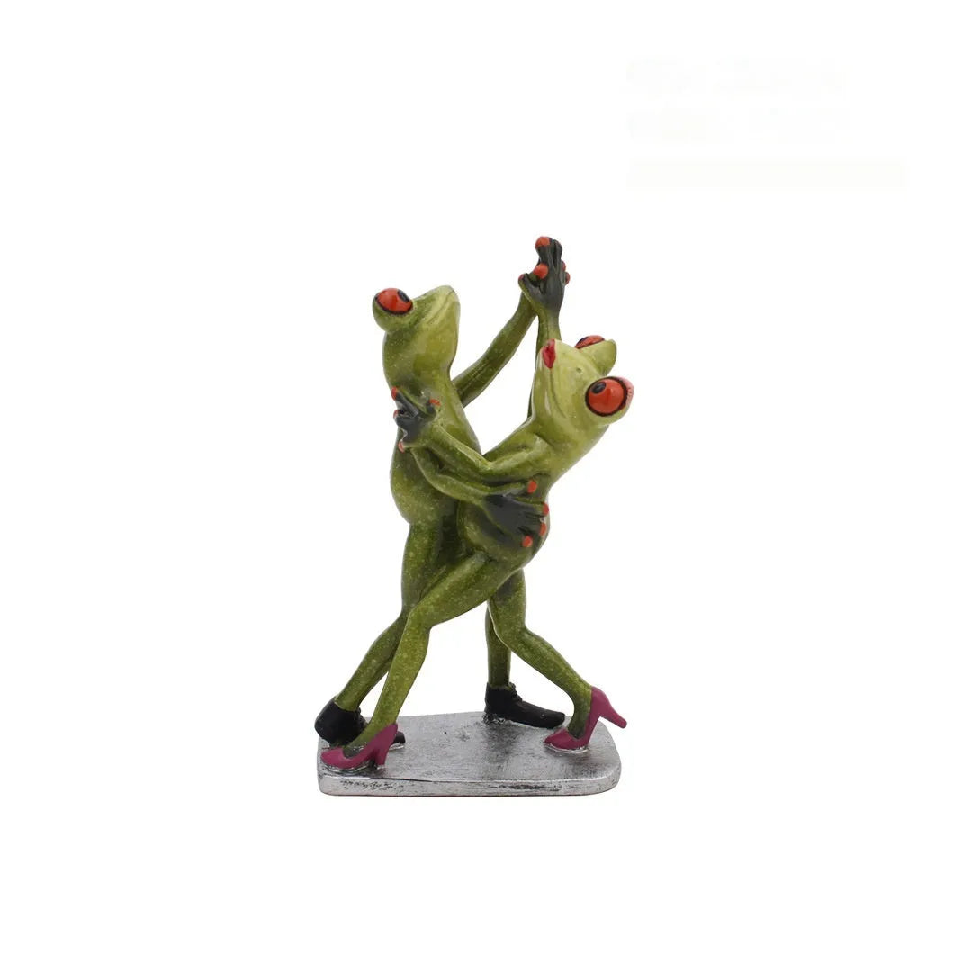 Pastoral style synthetic resin frog figurine home decoration ornament