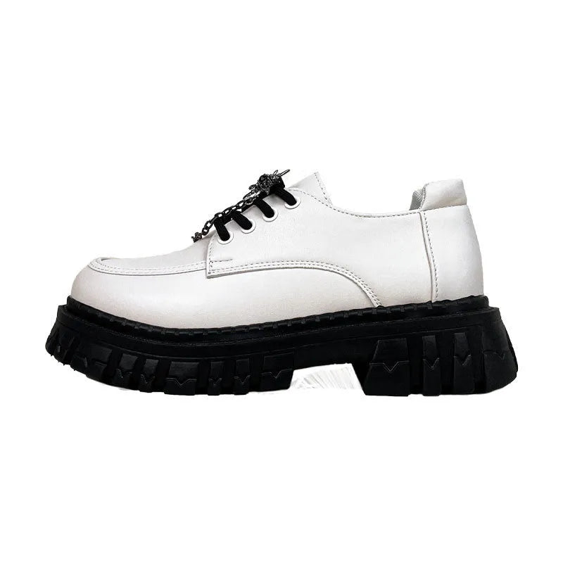 Women's Duke Asterism coloured loafers with a cross-strap and metal buckle, preppy style.