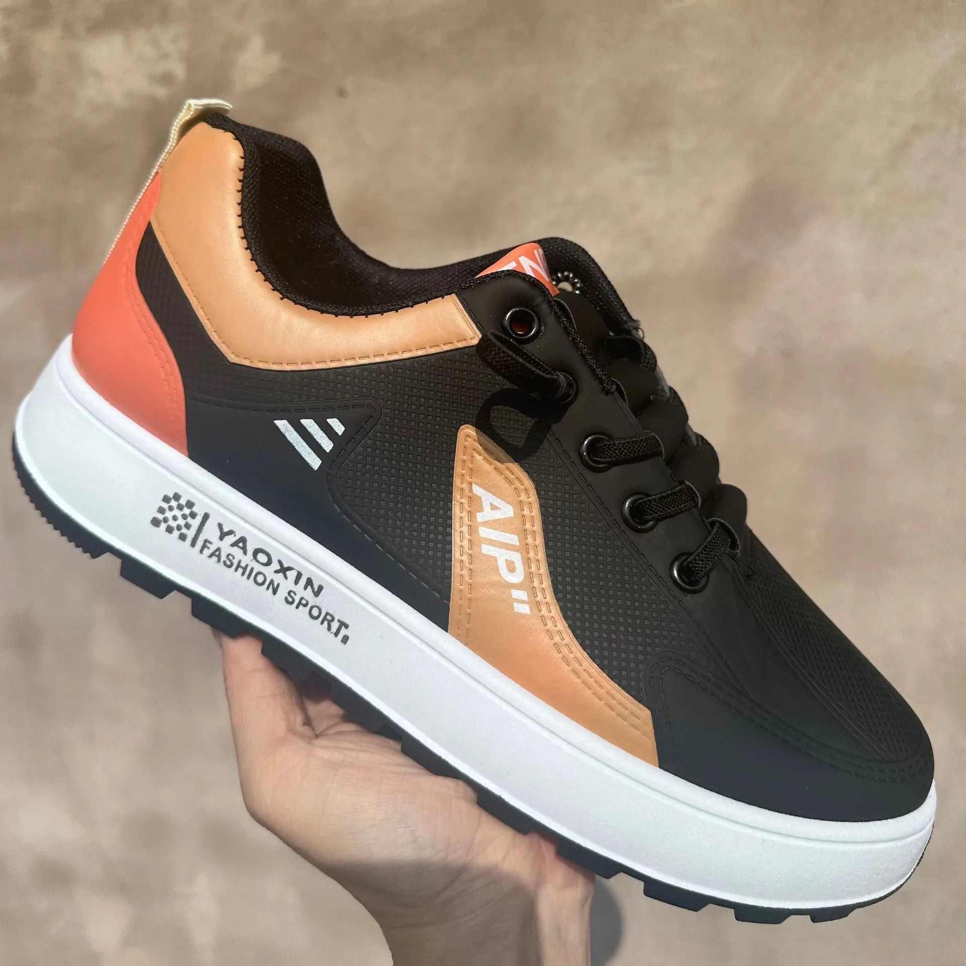 Men's casual sports shoes with artificial PU upper in solid colour with round toe design