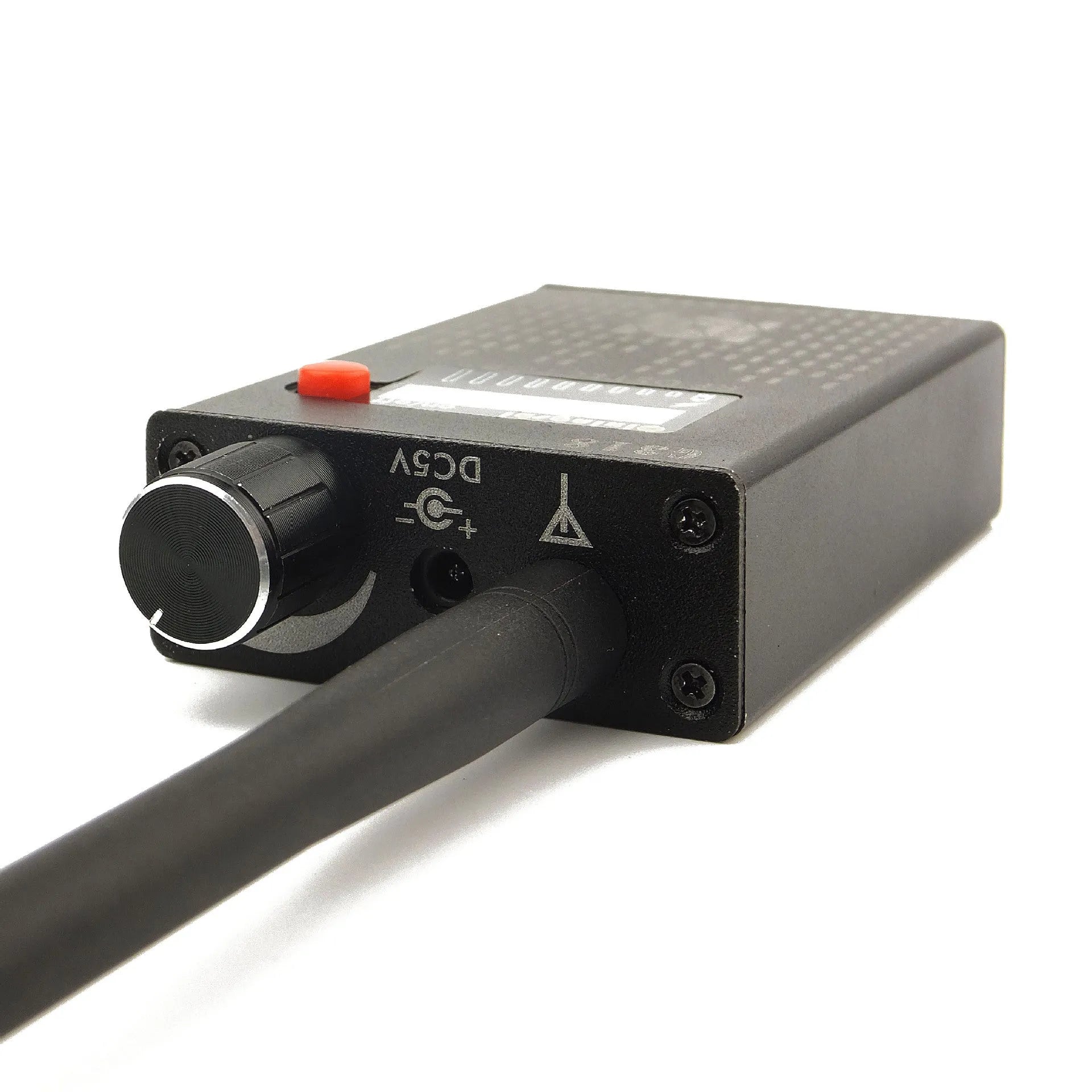G318 professional signal detector measuring 102 x 52.5 x 21.5 mm