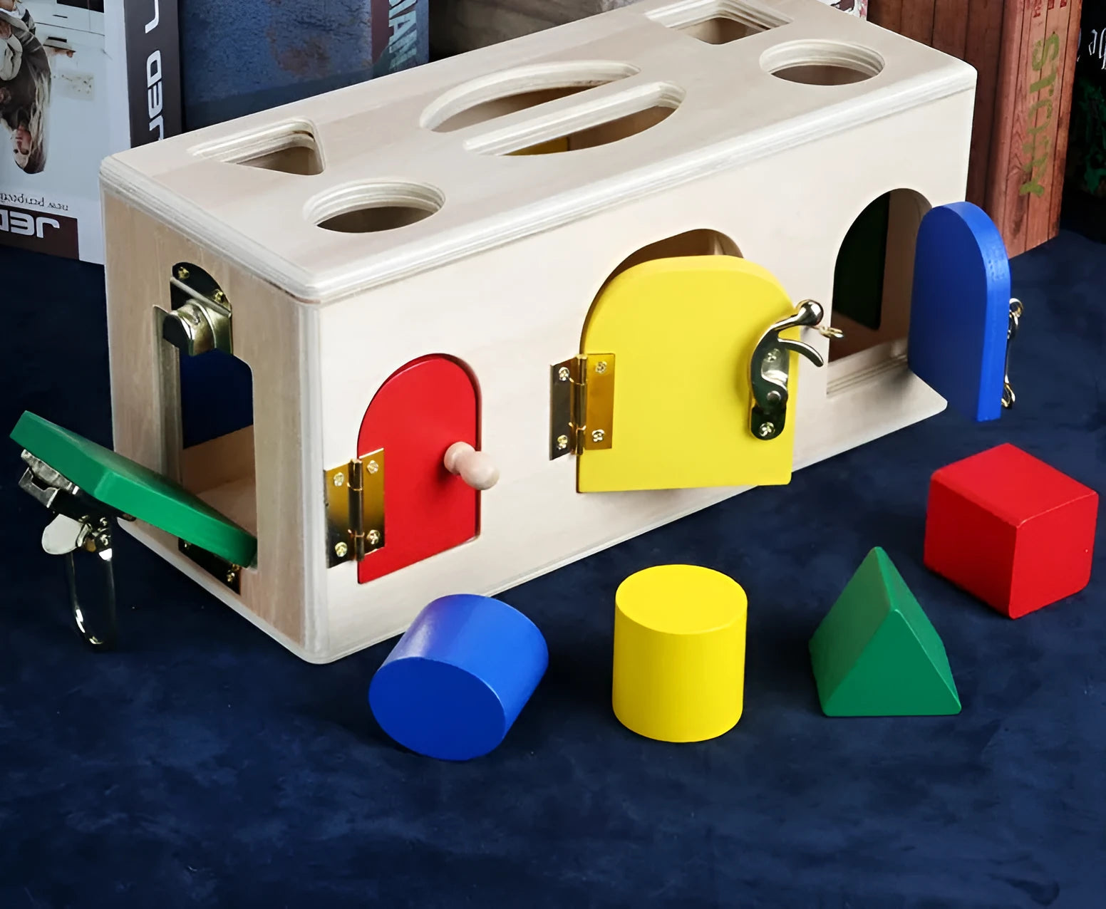 Wooden educational shape lock box preschool toy with 12 matching pieces