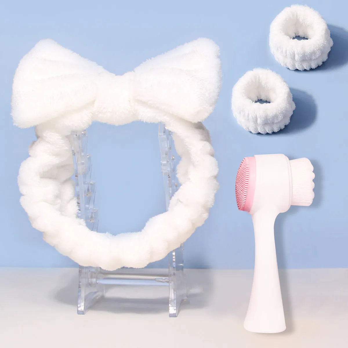 Facial brush three-piece set with coral fleece hair band in purple, gray, white or pink colours